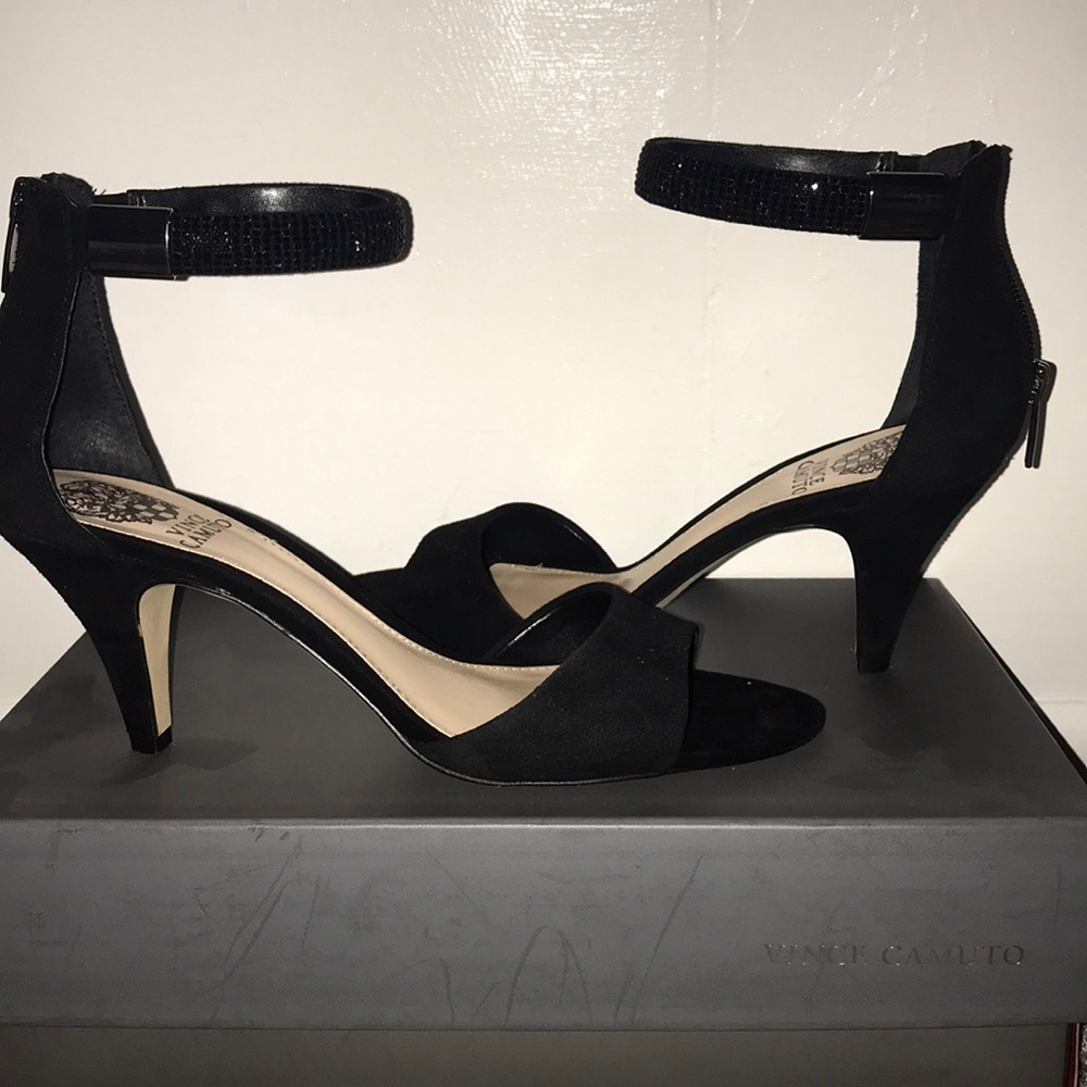 Black heels with Sparkle strap